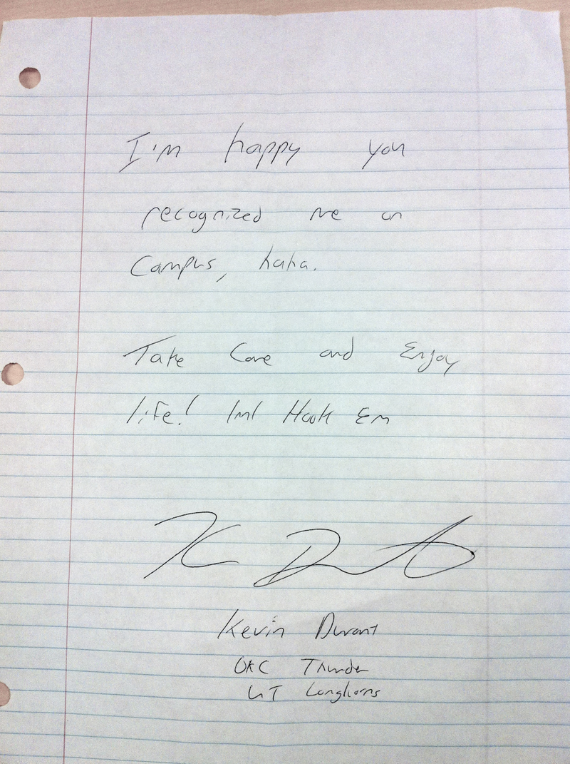 Illustration for article titled How Did This Personalized Note From Kevin Durant End Up On The Floor Of A University Of Texas Bathroom?